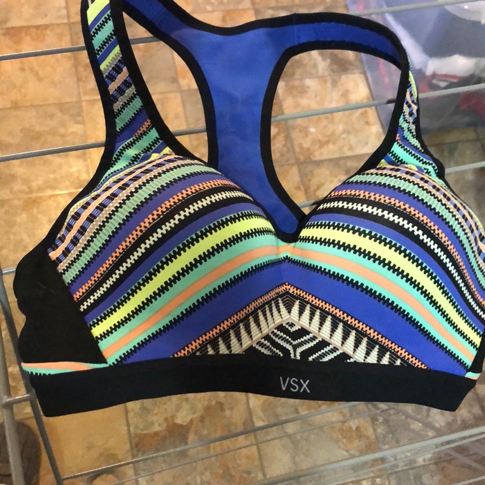 Victoria secret sports bra